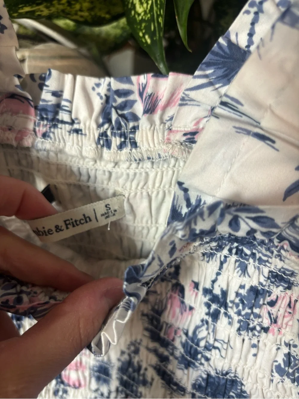 Abercrombie & Fitch Smocked Bodice Easy Maxi Dress Palm Tree Print Size Small